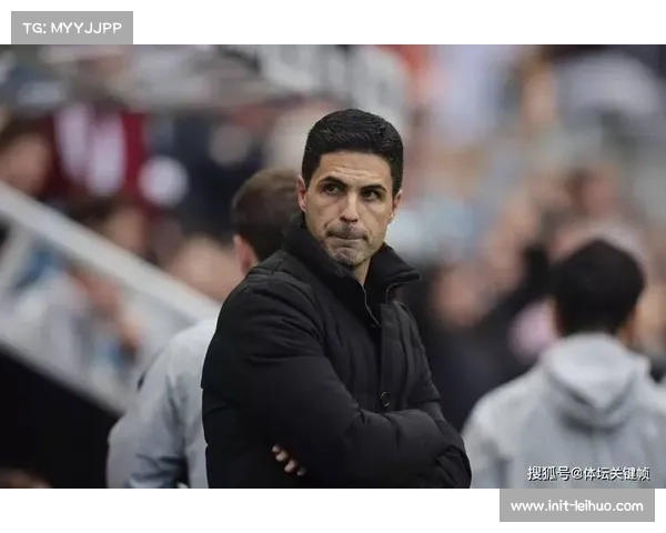 阿尔特塔带领阿森纳豪取九连胜 稳居英超榜首 阿尔特塔带领阿森纳豪取九连胜 稳居英超榜首